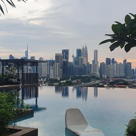 Studio Near Klcc And Lrt With Superb View Kuala Lumpur Eksteriør billede